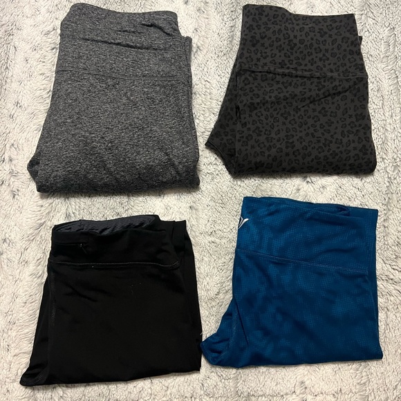 4 OLD NAVY Leggings… yes. 4! Medium - Picture 1 of 12